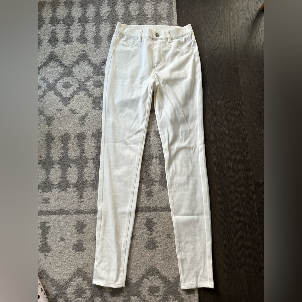 Uniqlo Heattech Extra Stretch Leggings Pants
